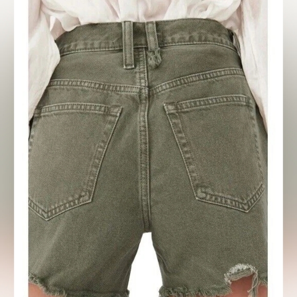 We The Free Makai Denim Jean Shorts, Color Green Size 25 - Picture 2 of 15